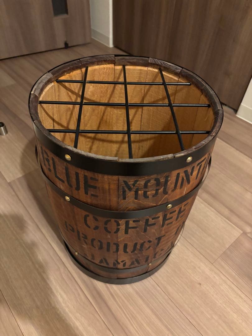 【美品】ブルーマウンテンコーヒー 樽デザインの傘立て
