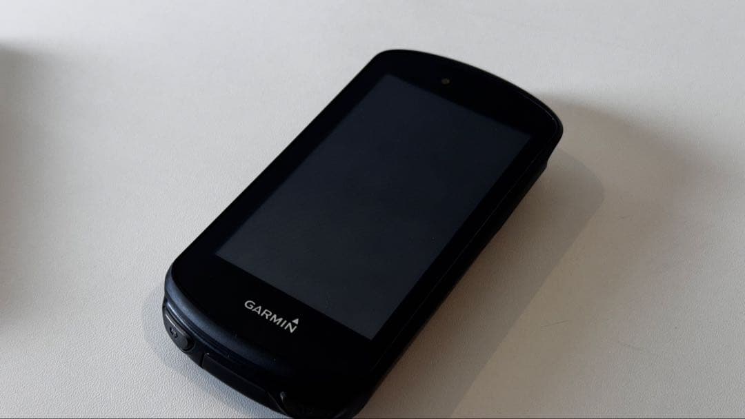 GARMIN edge 1030 plus ケース付き