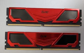 メモリー TEAMGROUP ELITE PLUS DDR4 3200MHz 16GBx2