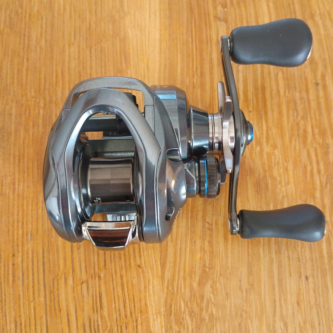 ふくろう SHIMANO SLX DC XT 70XG ベイトリール