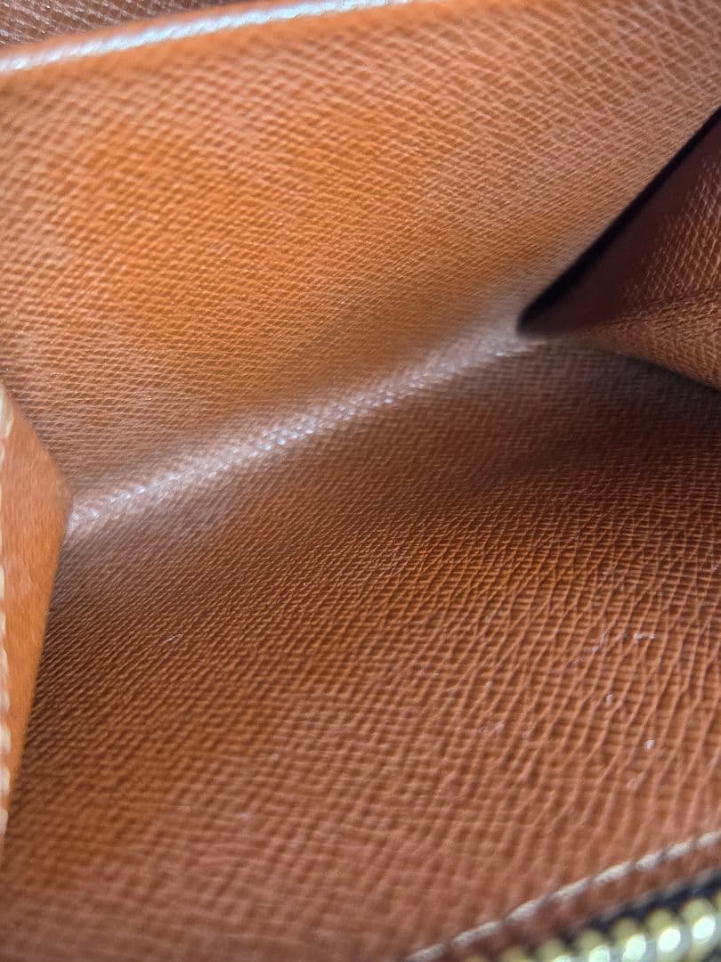 LOUIS VUITTON ルイヴィトン モノグラム コンパクトジップ 折り財布