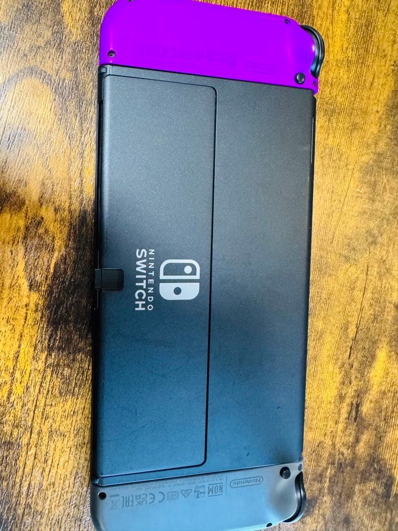 Nintendo Switch 本体 ドック付き　ケース付き