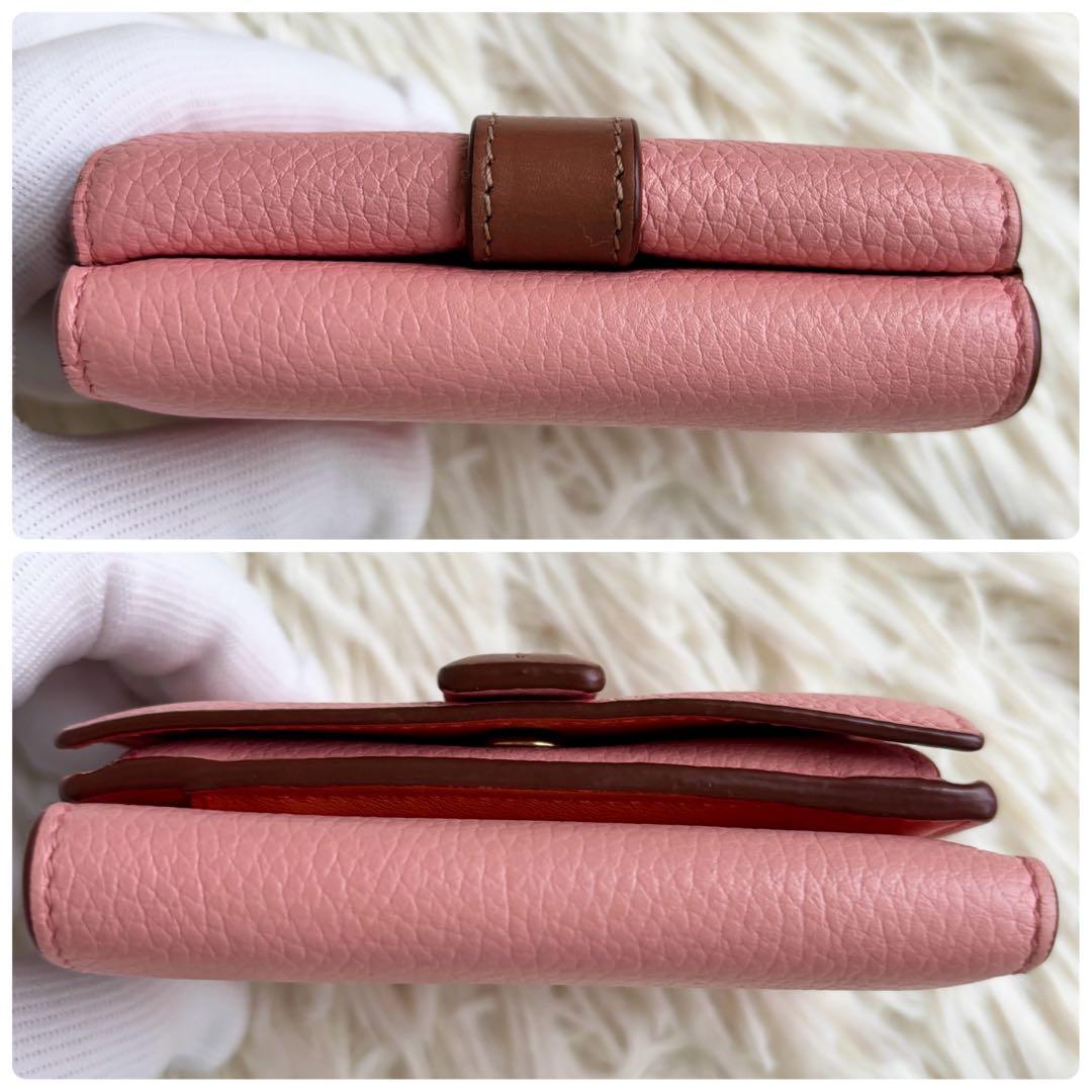 LOEWE バーティカルスモールトリフォールドウォレット アナグラム