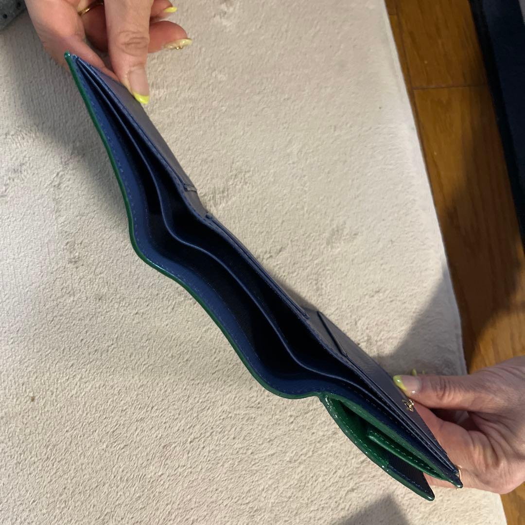 【新品】VIOLAdORO 三つ折り本革レザー財布