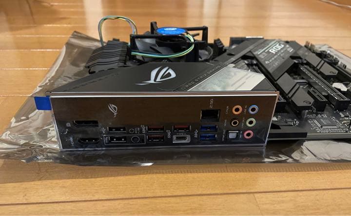 送料込 Z490-F ROG STRIX + Core i3 10100F