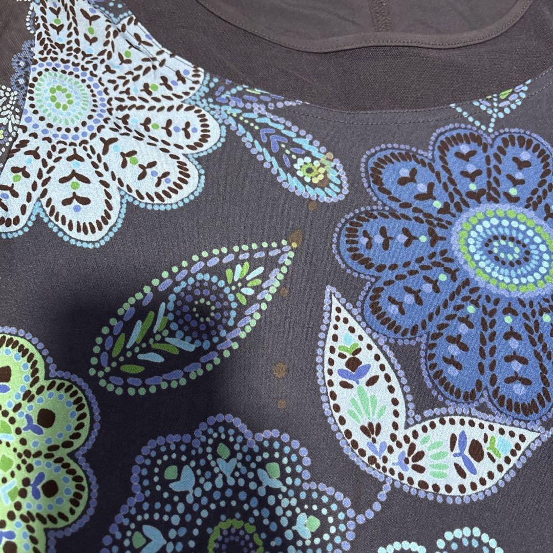 トクコプルミエヴォル(9)半袖 Tシャツ 総柄 黒 デザイナーズ ペイズリー