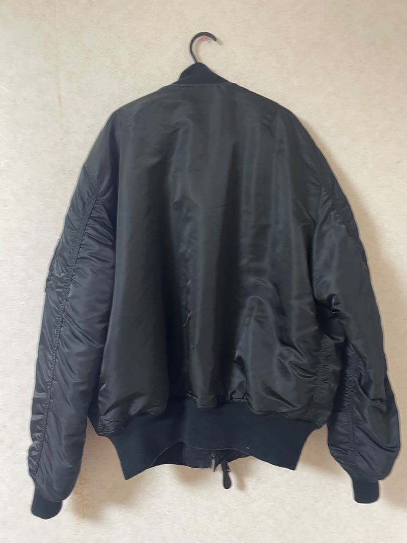 ALPHA INDUSTRIES ブラック MA-1 フライトジャケット