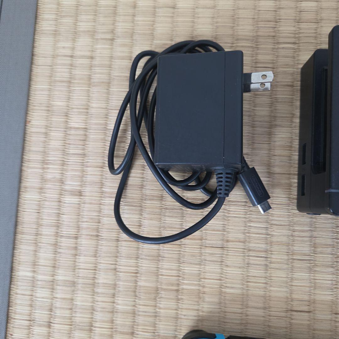Nintendo Switch 青/赤 本体 + 付属品　ジャンク品　中古
