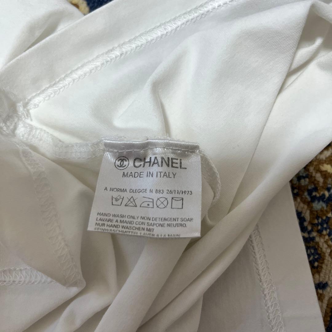【美品】 CHANELレディース半袖Tシャツ Lサイズ