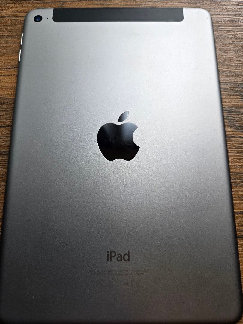iPad mini4 cellular 16GBスペースグレー本体