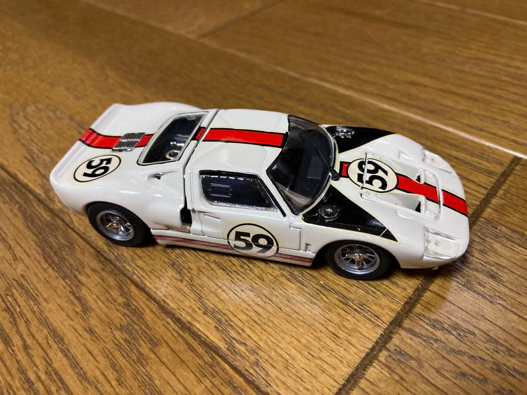 Bang 1/43 ミニチュアカー