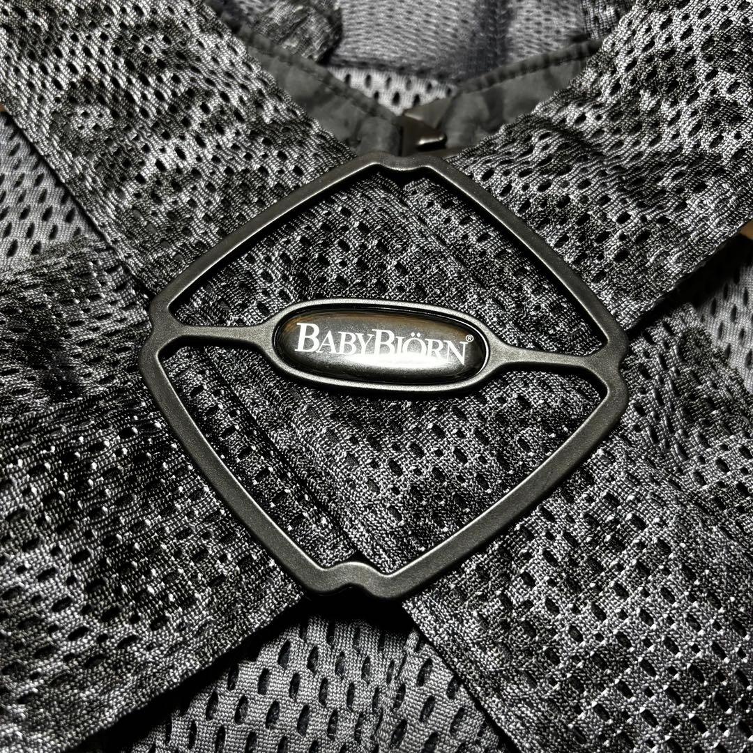 BABYBJÖRN ベビージョルン　抱っこ紐 ブラック・レオパード　ヒョウ