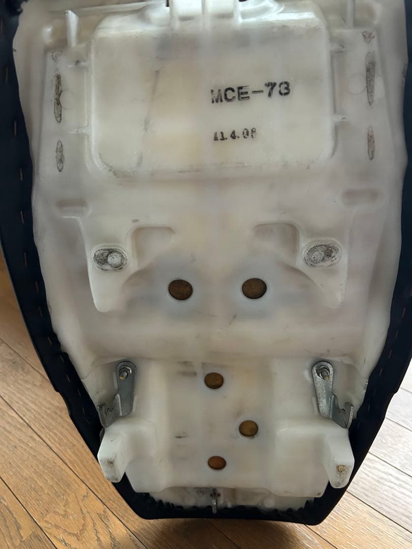 cb400sf nc42 前期 純正シート