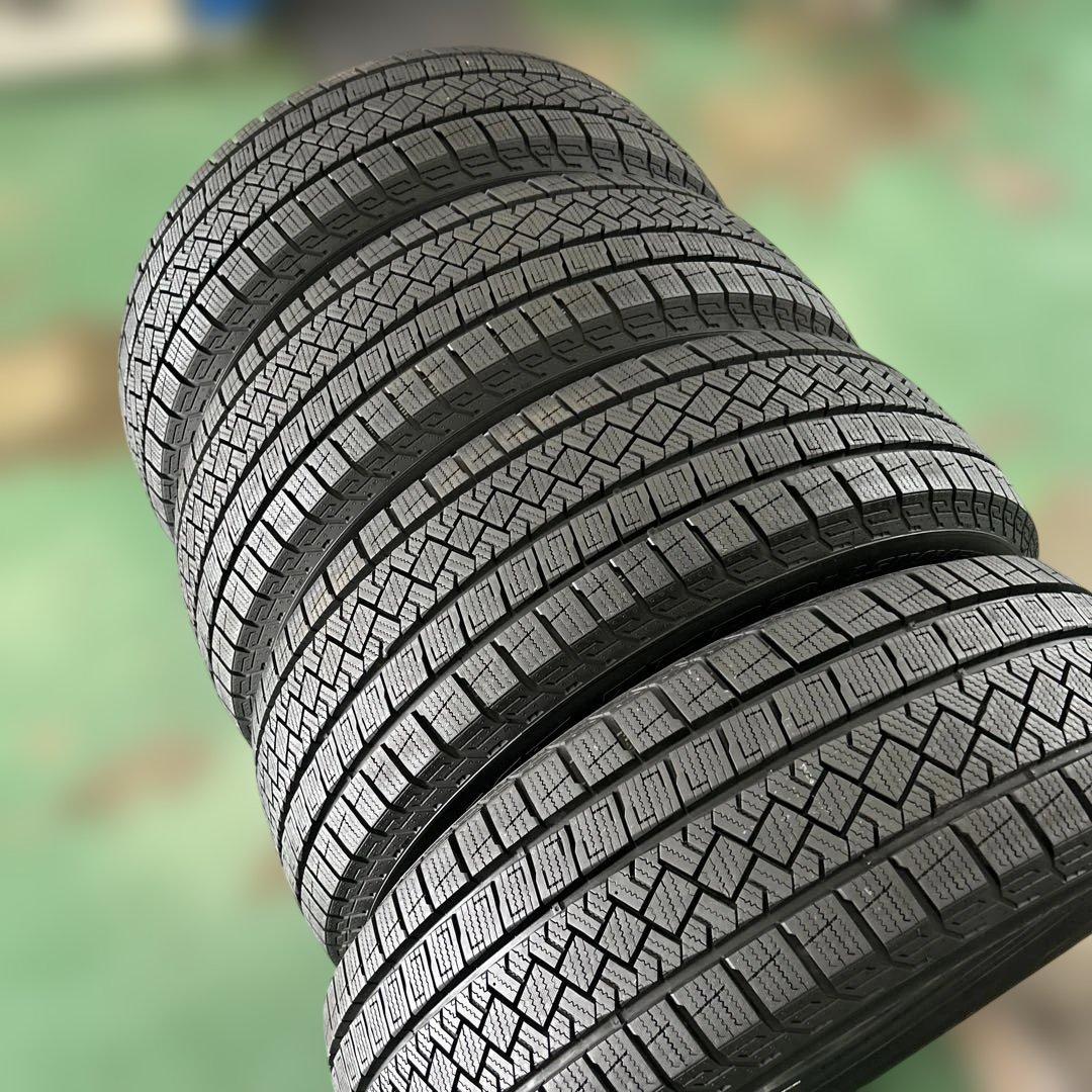 中古スタッドレス195/60R16ピレリ4本セット　フロンクス、セレナ、プジョー