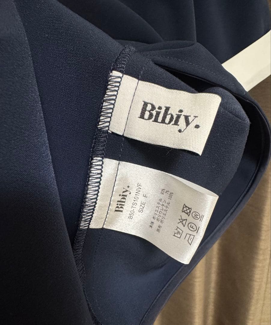 Bibiy. B. AVA TOP ビビィ トップス ネイビー　9/23まで