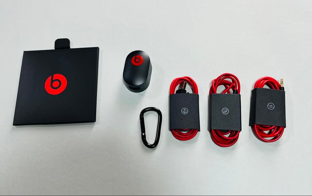 beats ビーツ スタジオ　ワイヤレス ヘッドホン