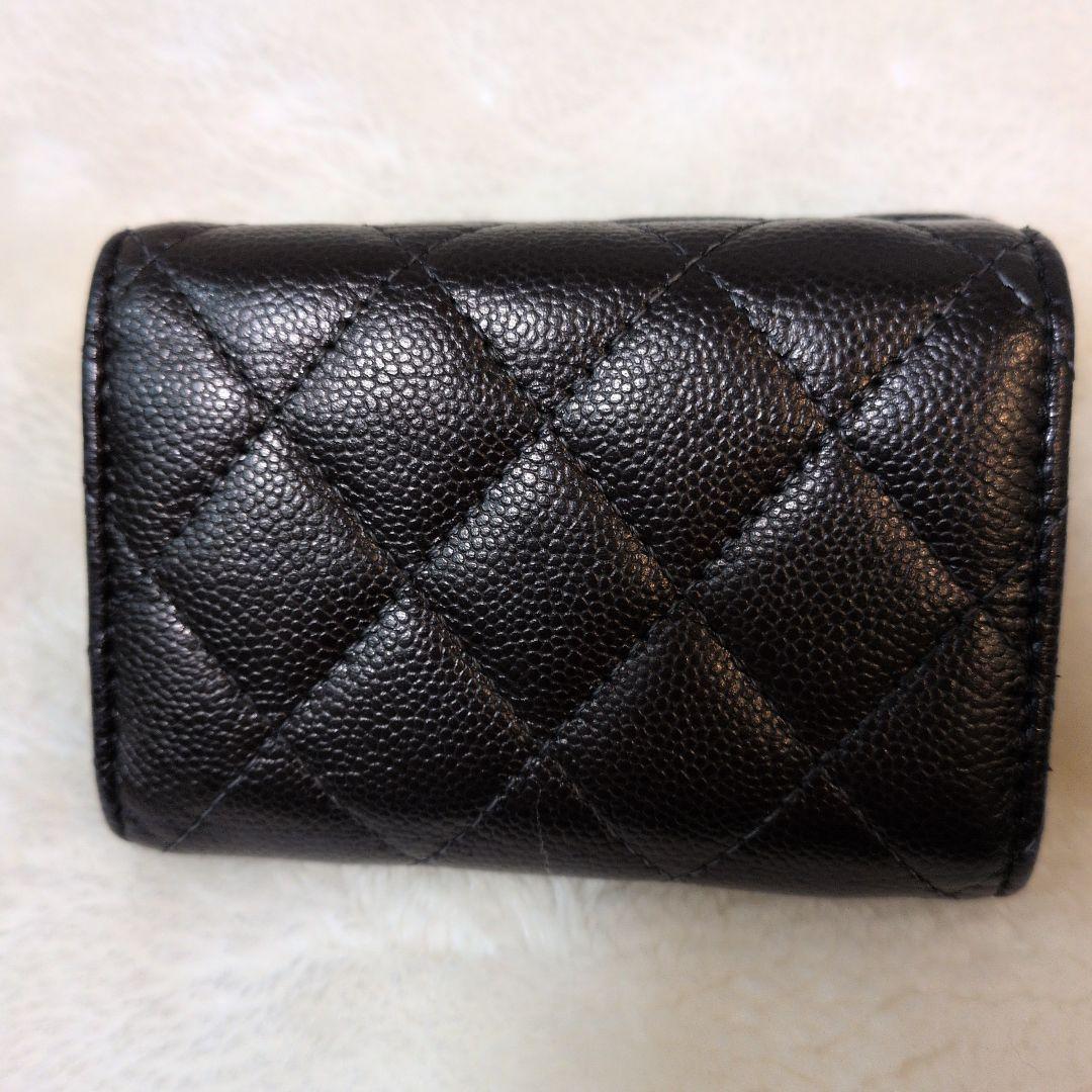 CHANEL ブラックレザー 三つ折り財布