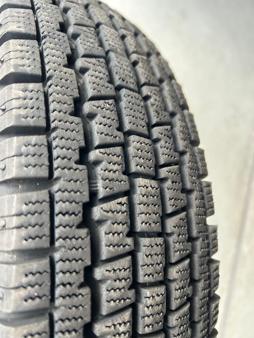 BRIDGESTONE W300 145/80R12 80/78 4本