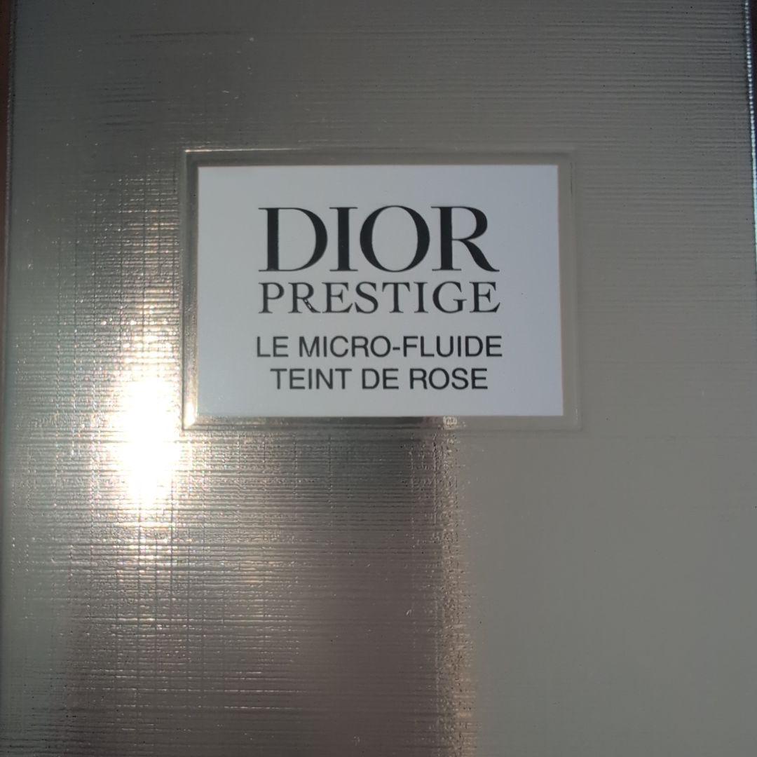 Dior プレステージ ル マイクロ フルイド タン ２N ニュートラル