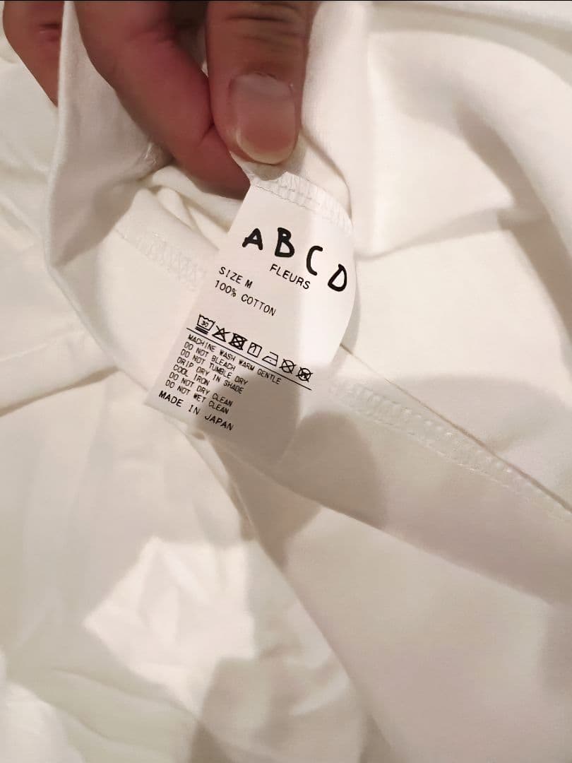 ABCD FLEURS のEVERYONE T-SHIRT 花柄シャツ Mサイズ
