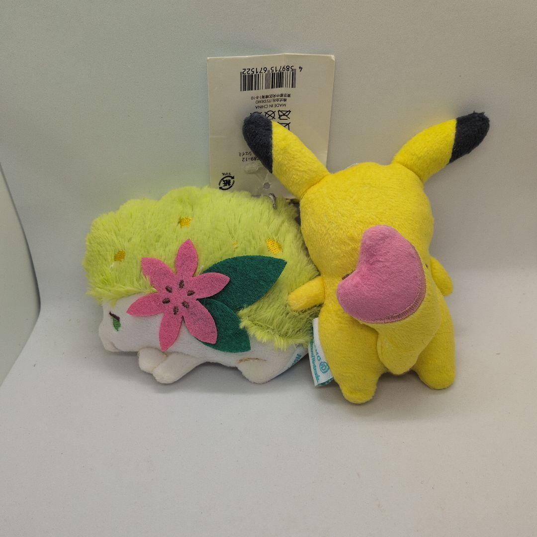 ポケモン　イッツデモ　シェイミ　ピカチュウ　ペアマスコット　ぬいぐるみ