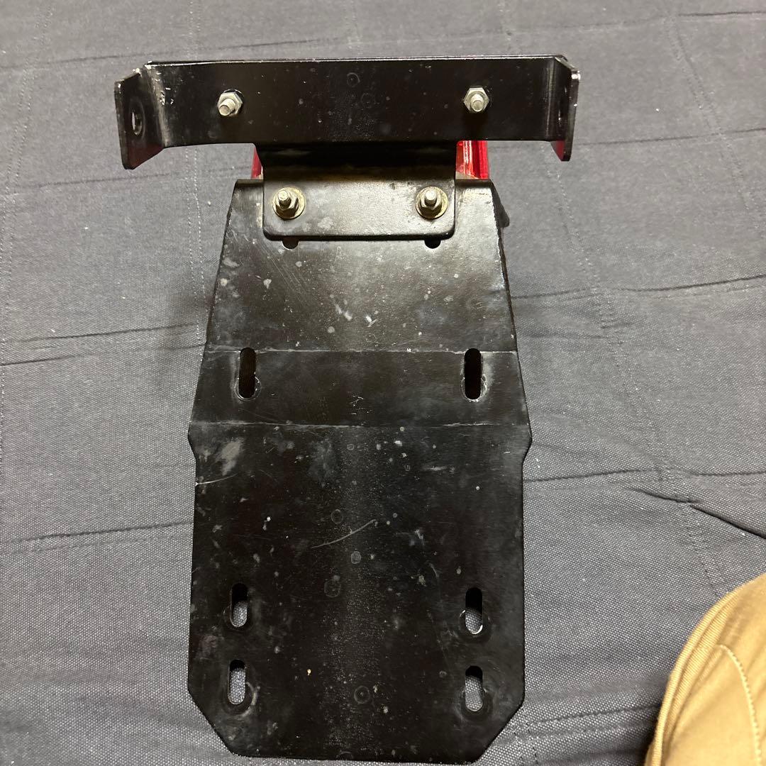 赤い丸型テールライト z2