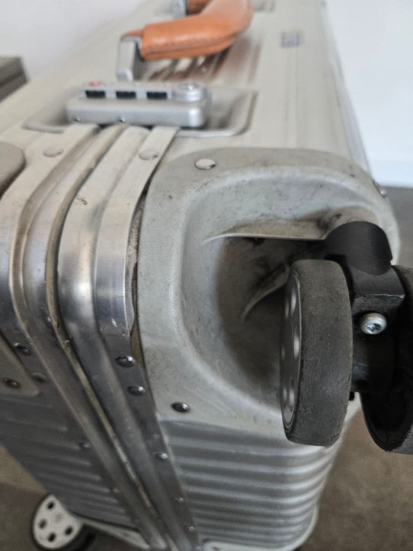 RIMOWA リモワ TOPAS トパーズ 45L 4輪 革カスタマイズ
