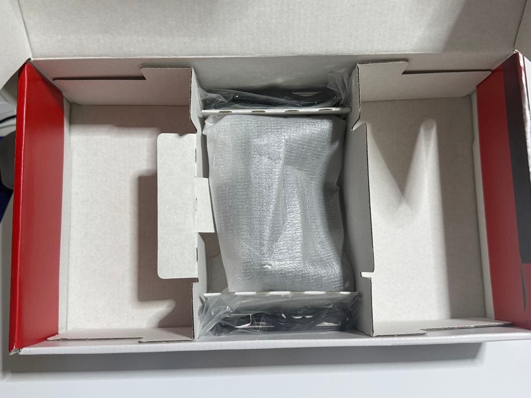 美品 Nintendo Switch 本体 ネオンブルー ネオンレッド