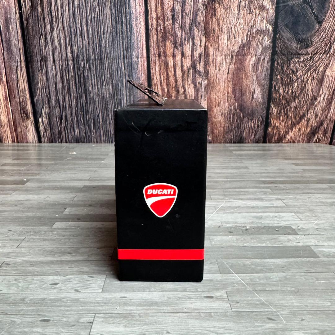 新品 DUCATI 純正 97380901A レーシングミラーホールカバー ペア
