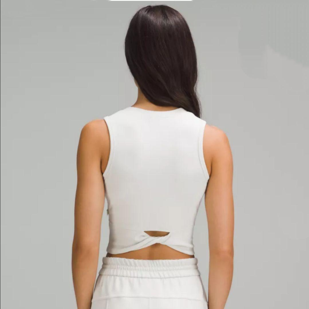 lululemon Twist-Back Ribbed Tank サイズ8