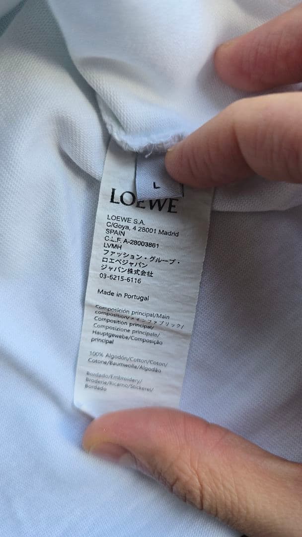 LOEWE ホワイト Tシャツ ロゴ刺繍