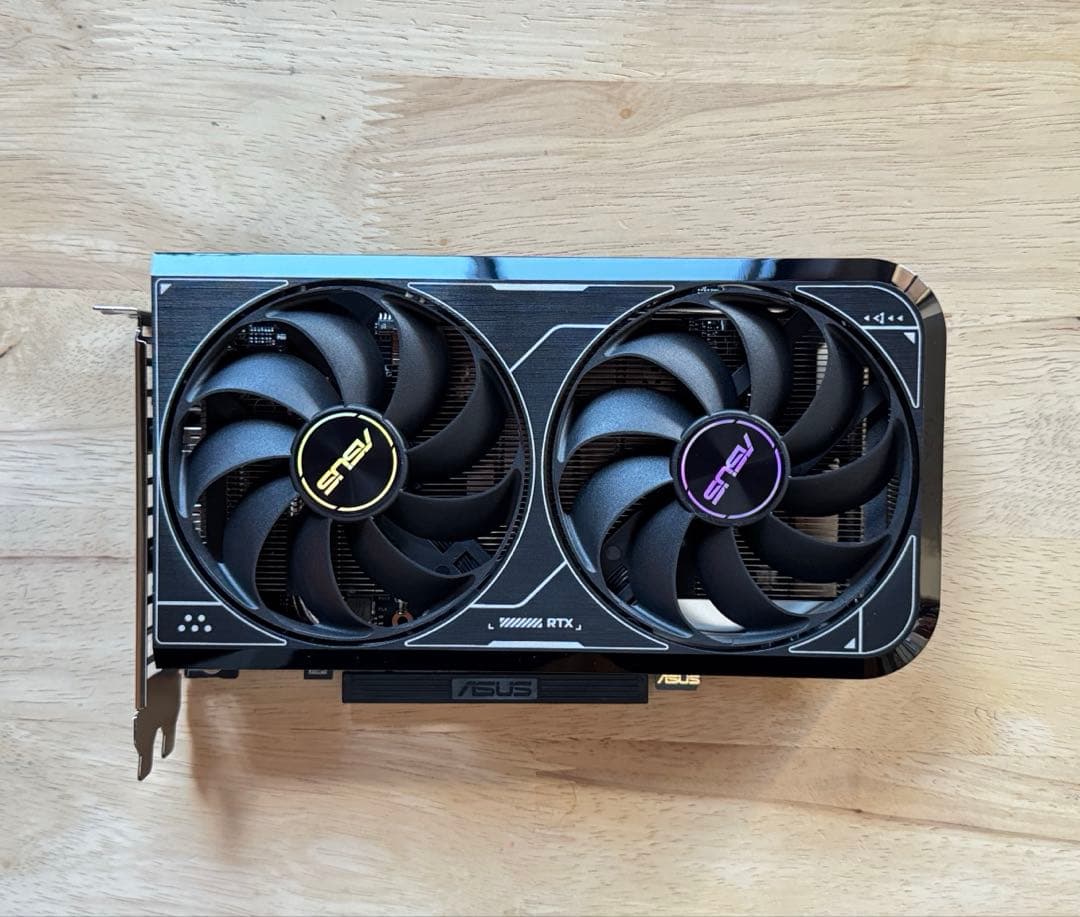 グラフィックボード・グラボ・ビデオカード ASUS GeForce RTX 4060 OC Edition 8GB