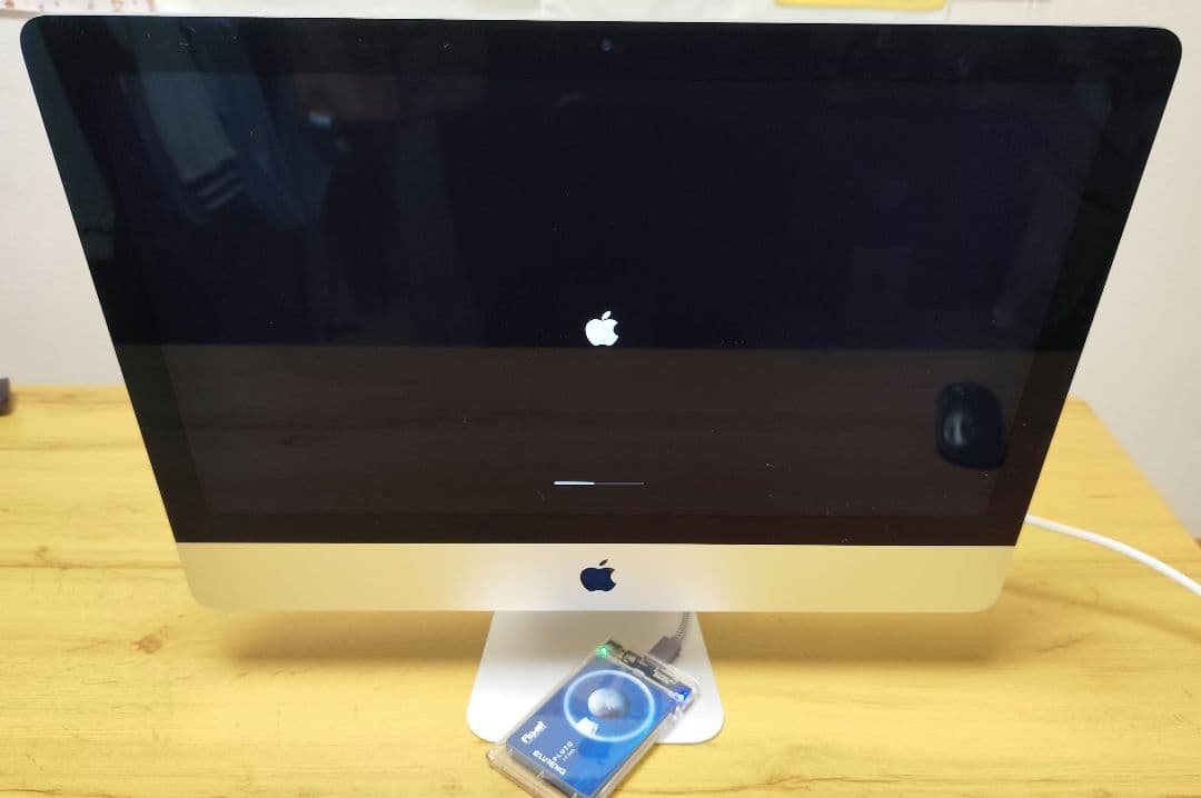 iMac 21.5インチ 2017 8GB Sequoia15.7.2