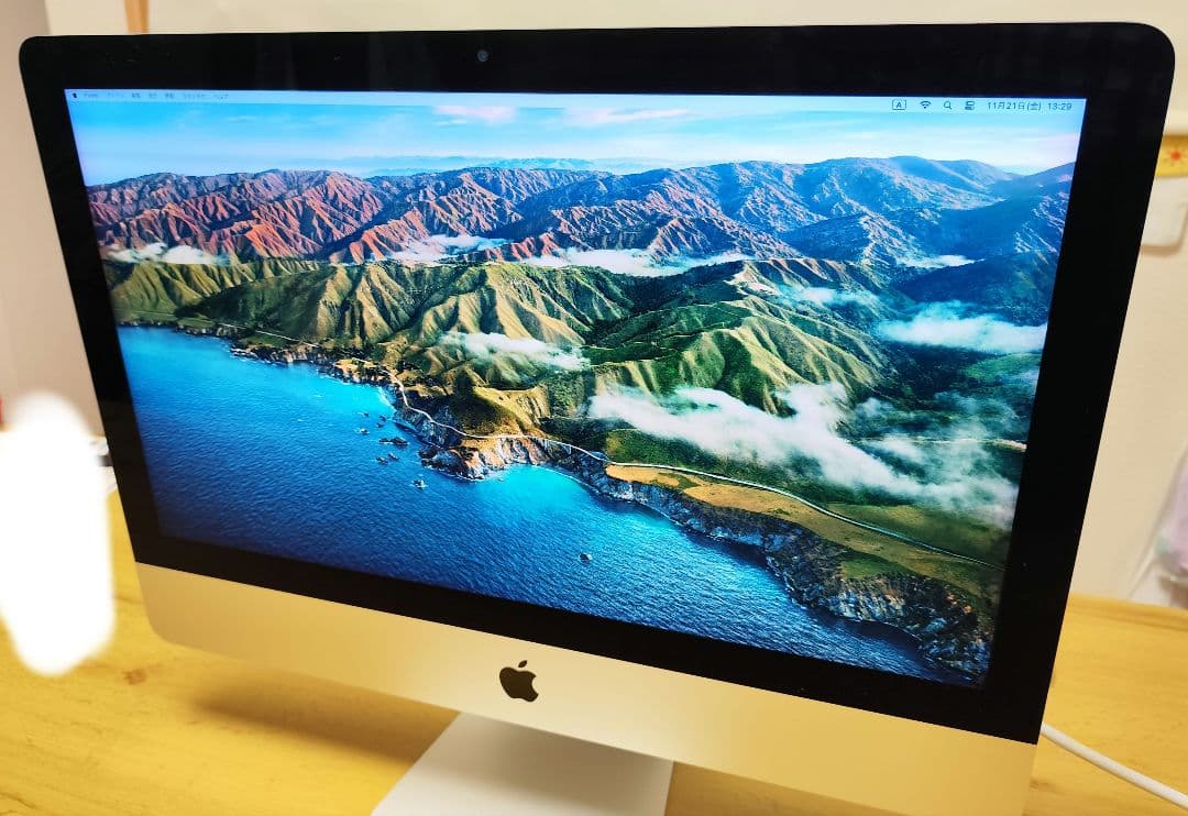 iMac 21.5インチ 2017 8GB Sequoia15.7.2
