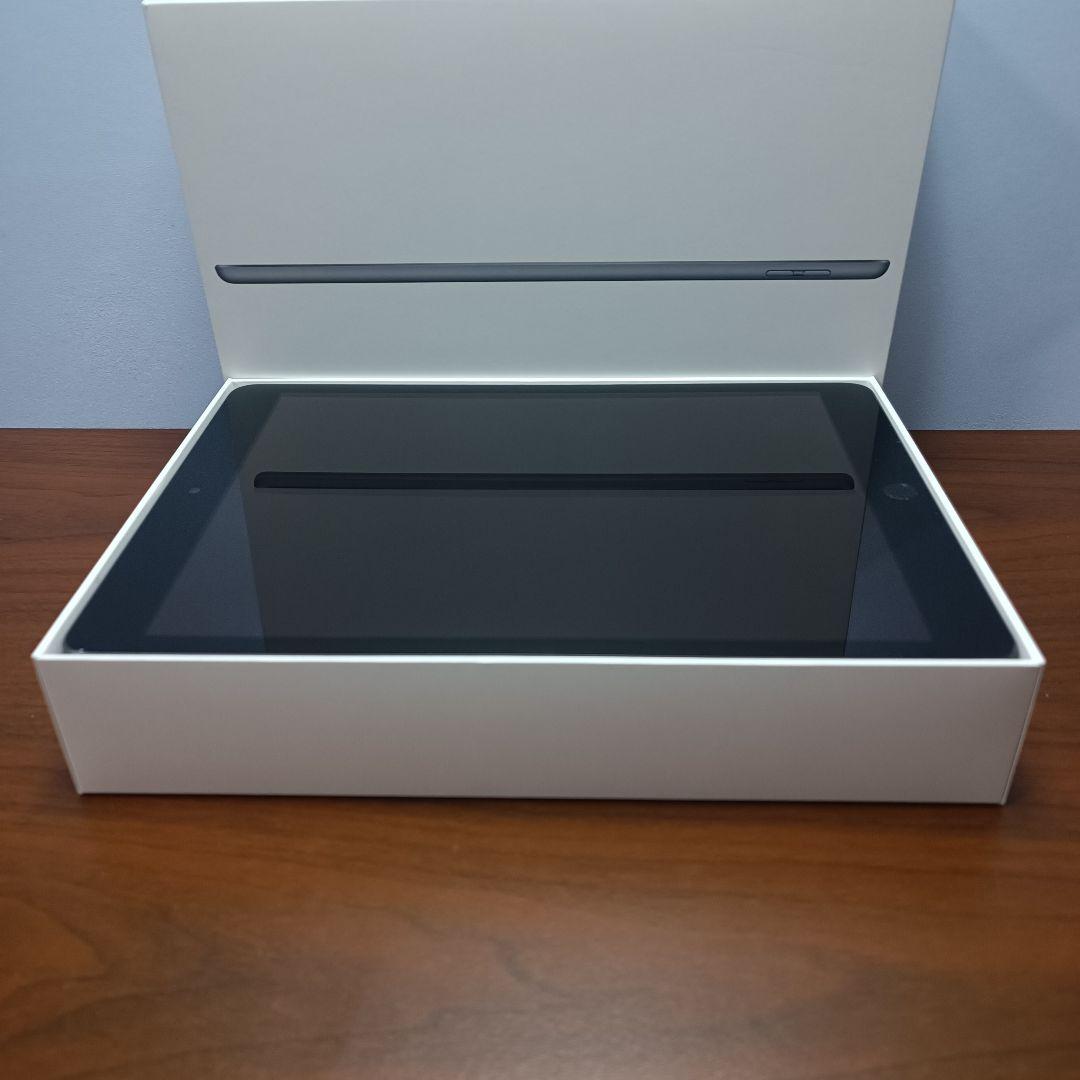 もりiPad 10.2 第9世代 WiFi 256GBキーボードカバー