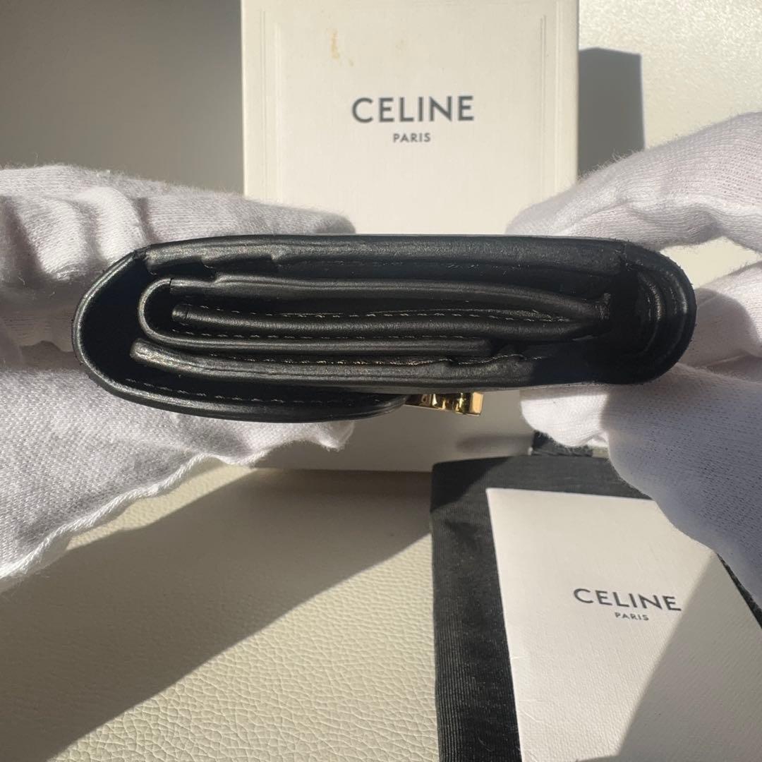 CELINE トリオンフ　財布　シャイニーカーフスキン　ブラック