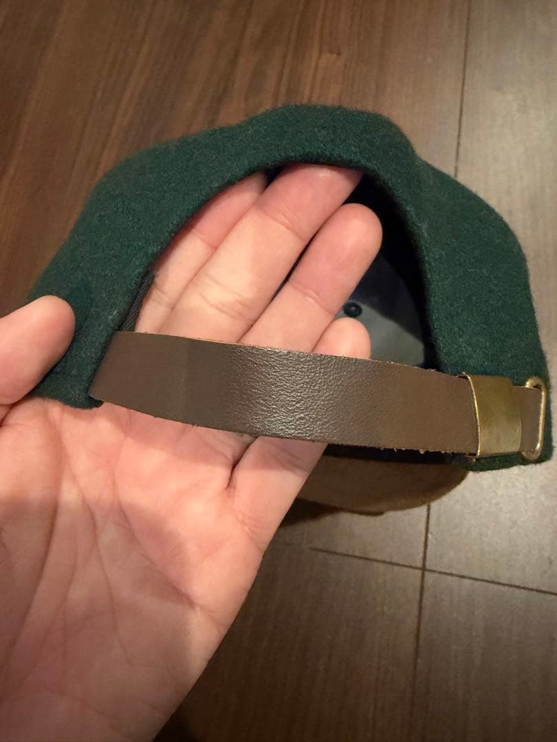 ダークグリーン キャップ エメレオンドレス　ニューエラ
