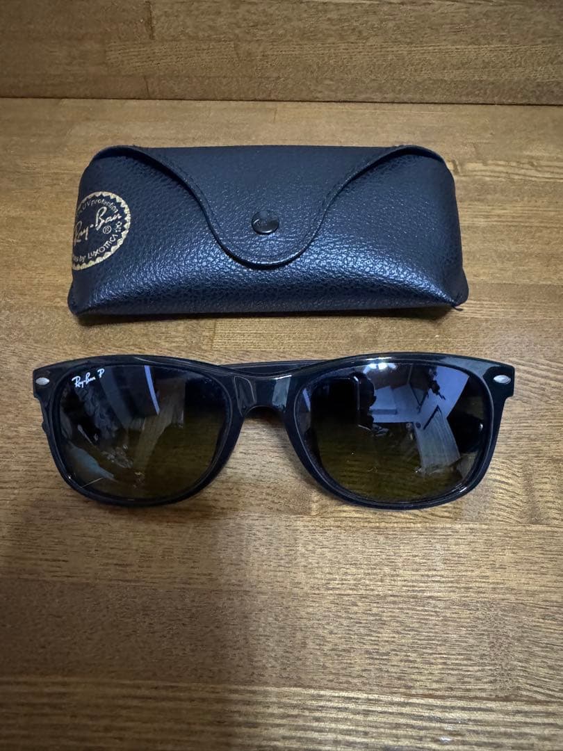 小物 Ray Ban NEW WAYFARER CLASSIC
