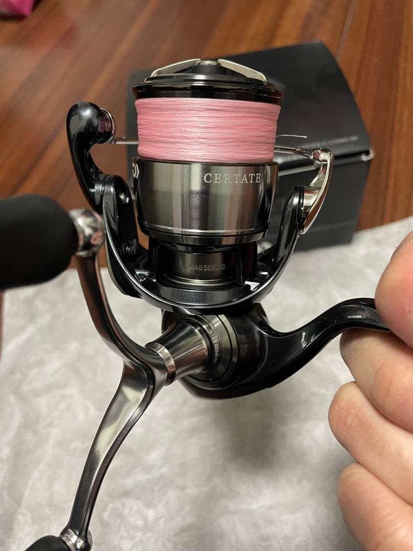 DAIWA 24CERTATE LT 2500S-DH スピニング 専用です