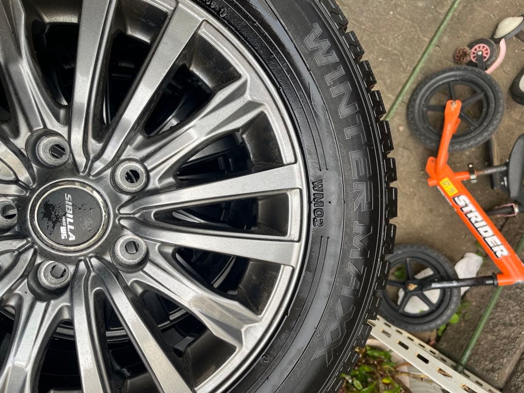 DUNLOP ホイール付スタッドレスタイヤ 195/65R15