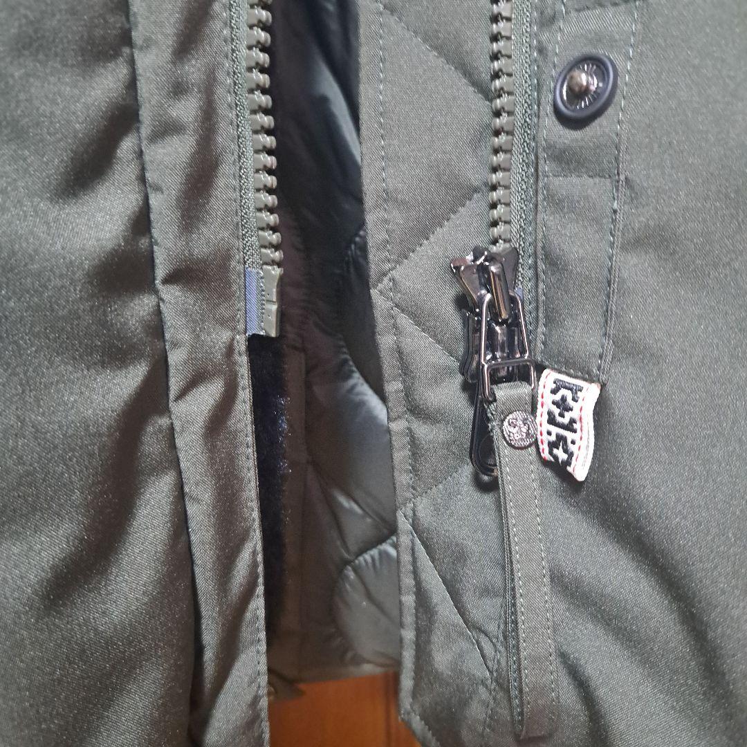 美品 ケープホーン　 CAPE HORN REMOTA　　カーキ 44中綿コート