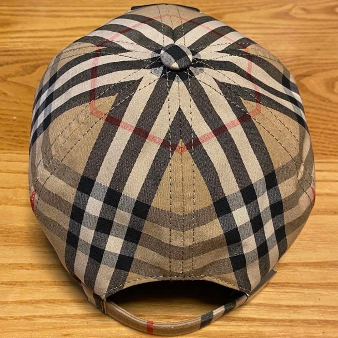大人気‼️バーバリーBurberryベースボールキャップ TBロゴ チェック柄