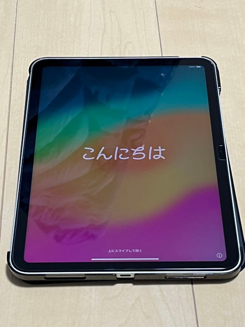 Apple iPad (第10世代) シルバー本体 64GBWiFi ケース付き