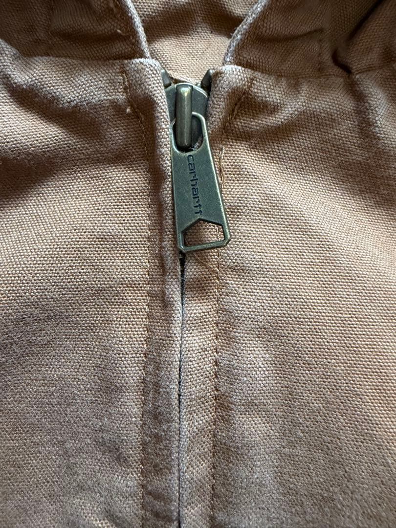 【Carhartt】【USA製】アクティブジャケット サイズM タグ無し