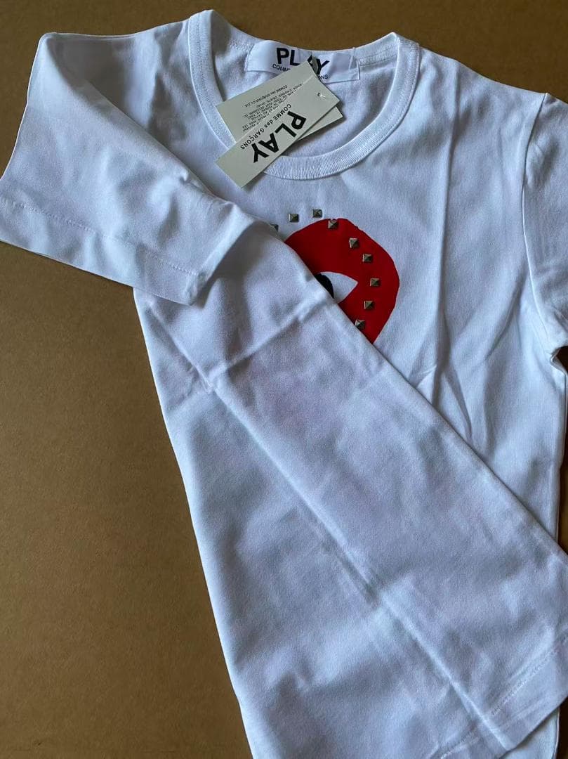 CDG PLAY ハートスタッズTシャツ Mサイズ