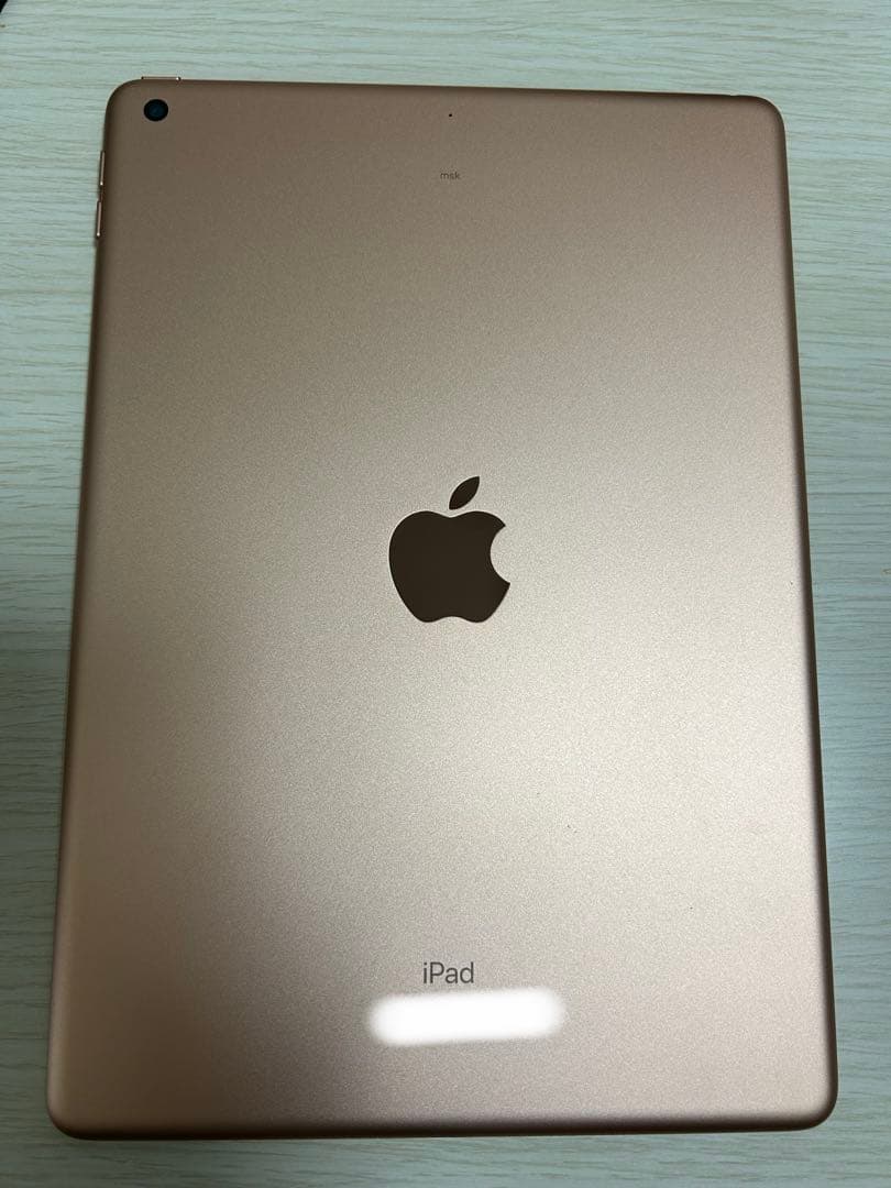 【美品】iPad 第7世代 32GB Wi-Fiモデル ゴールド（ピンク系）
