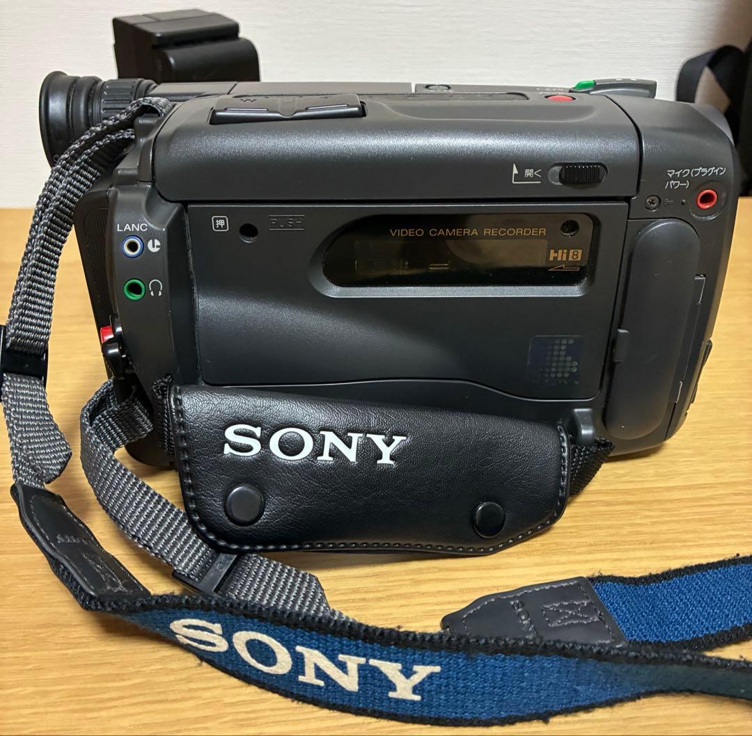 ビデオカメラ SONY Handycam video HI8 12x