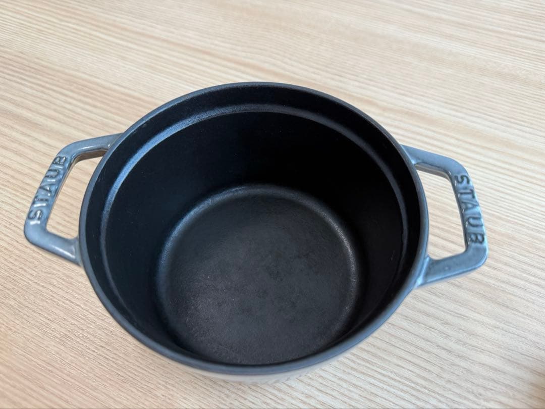 【最終価格）ピコ・ココット 14 cm, ラウンド, グレー