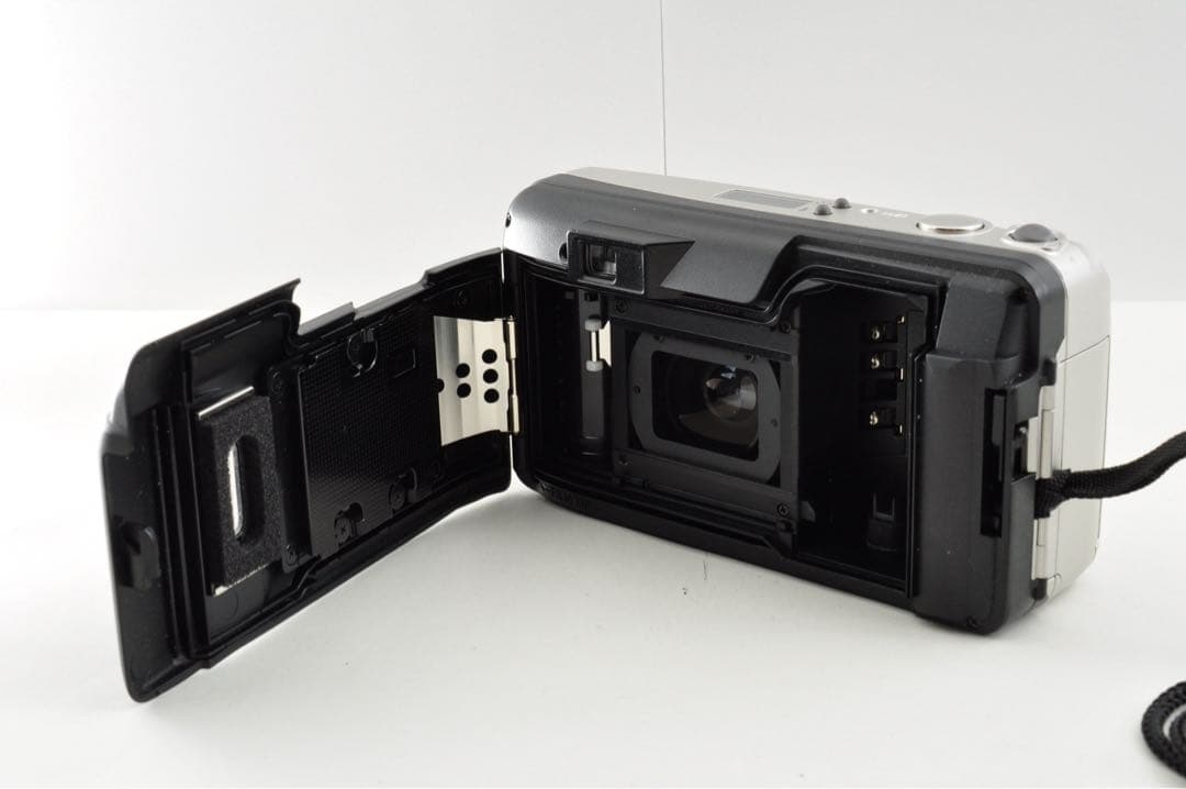 動作確認済　OLYMPUS SUPERZOOM 70G フィルムカメラ