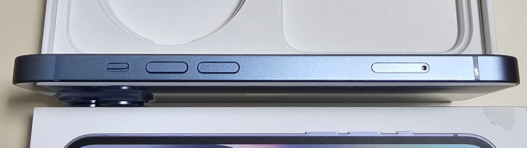 ★美品・純正バッテリー100%★iPhone14 128GB SIMフリーデモ機